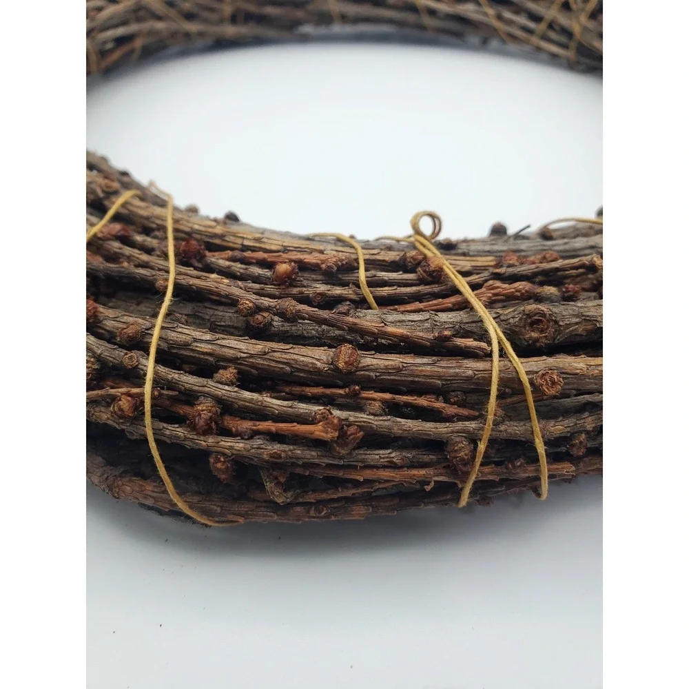 Homemade Wreath (Real Branches) - Decorate to make your own rustic creation